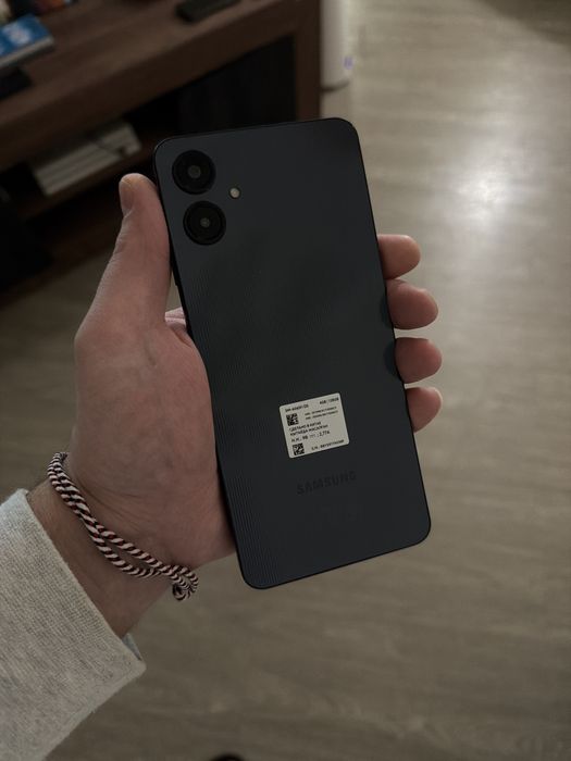 Galaxy A06 новый 800 тысяч сум