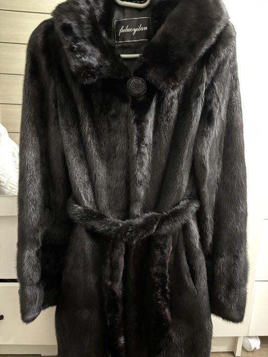 Продам норковую шубу