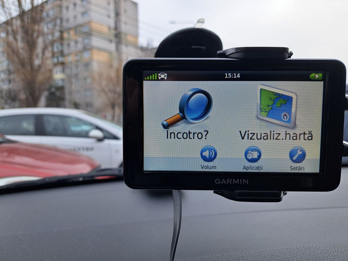 Garmin nuvi 2595LM GPS