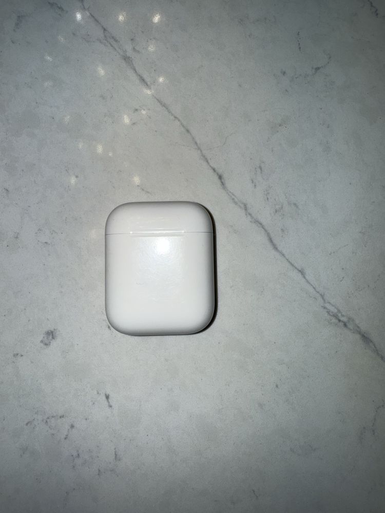 AirPods 2 Series