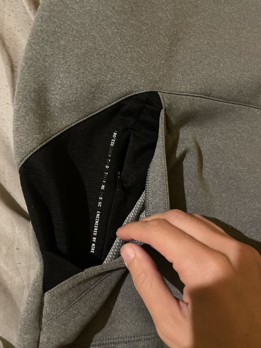 Nike Pro Drift Hoodie