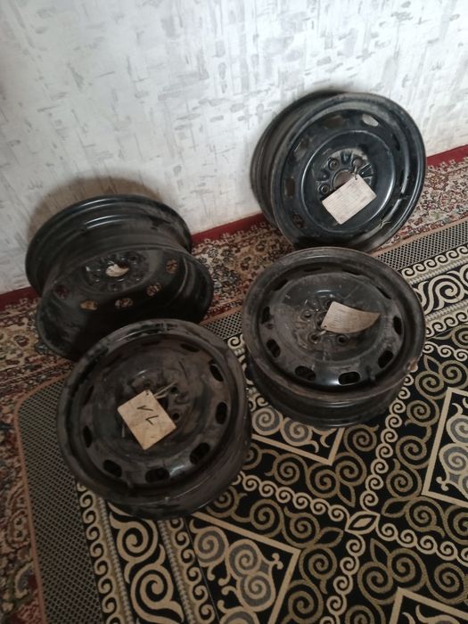 5 тесік диска R14
Состояние идеал салынбаған  R14