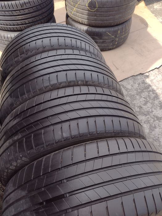 Bridgestone T005 2бр.225/40/19 дот1022