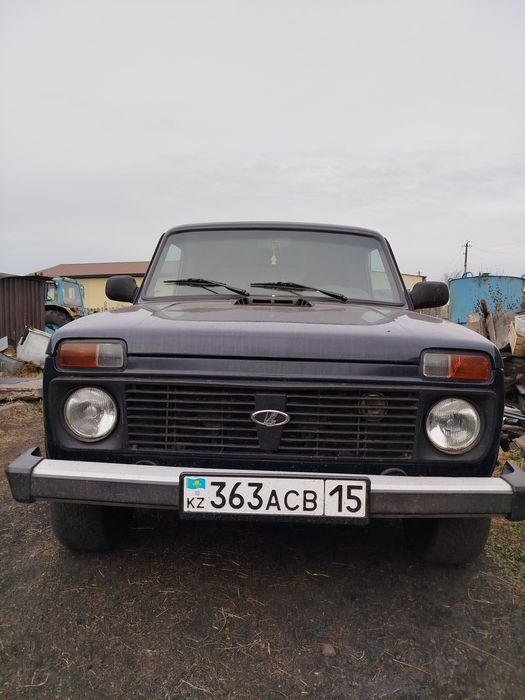 Автомобиль Нива.