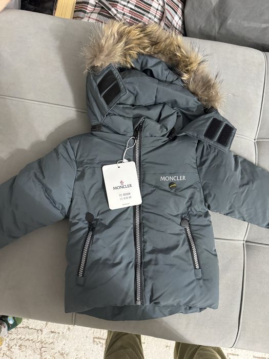 Куртка новая до года