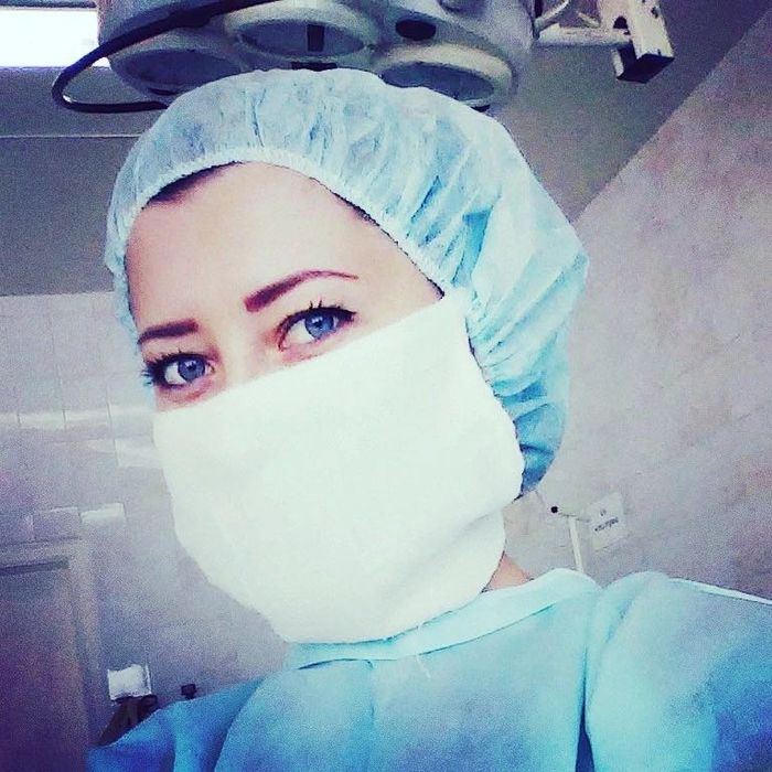 Медсестра с выездом на дом.Уколы. Капельницы.Перевязки.Снятие швов.