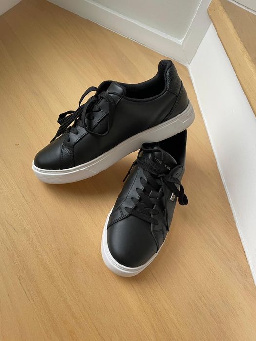 Tommy Hilfiger Essential Court Sneakers, 36