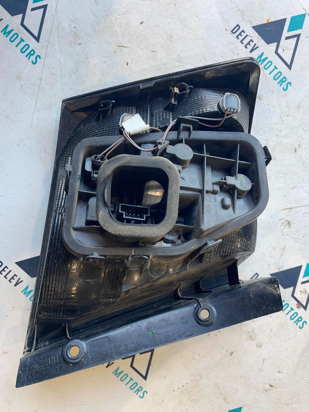 Стоп за Skoda Fabia, 6V6945096, 1.0 MPI, 75 ph, 5sp, engine CHYK, 2019