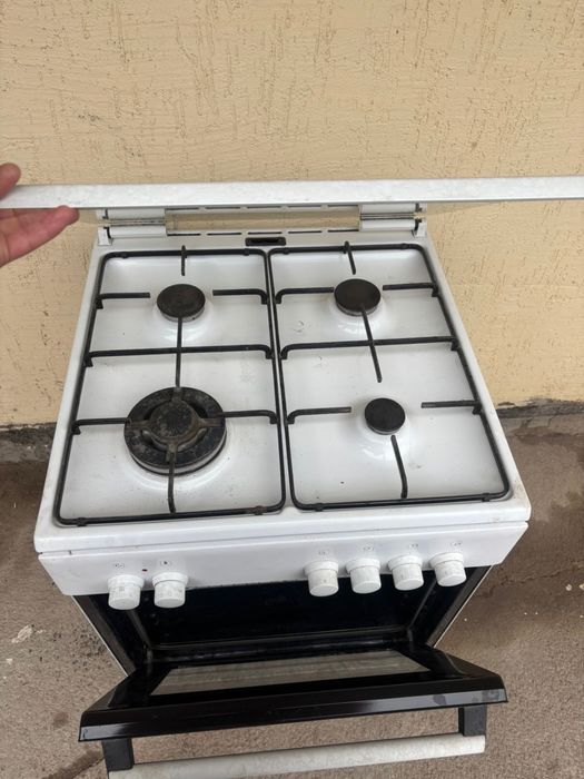 Газовая плита с духовкой — 6000 тг
