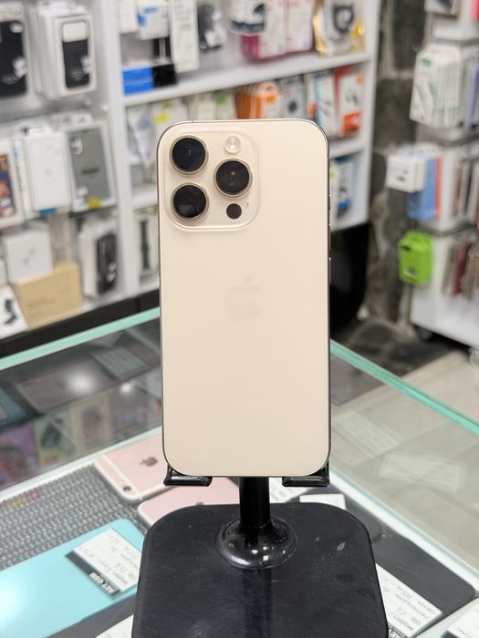 Apple iPhone 16 Pro 256GB Desert Titanium