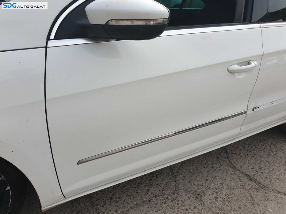 Bandou Ornament Crom Nichel de pe Usa Portiera Stanga Fata Volkswagen Passat CC 2009 - 2012 [C6506]