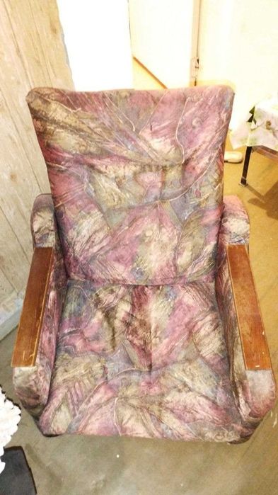 2 Кресла в хорошем состоянии