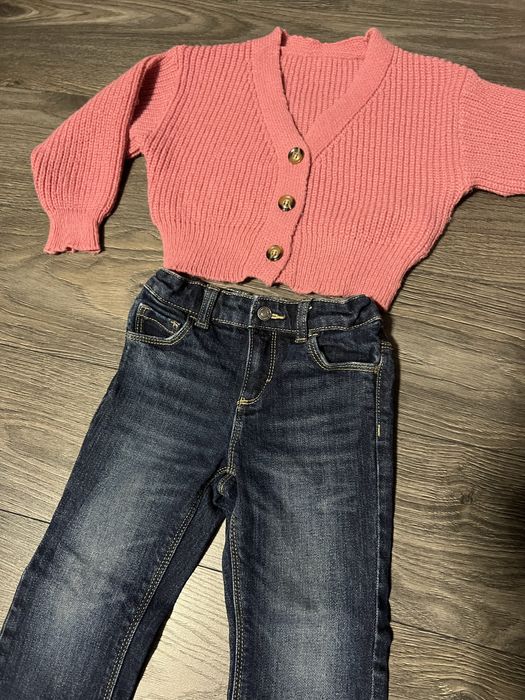 Дънки Зара и Бенетон с плетени жилетки