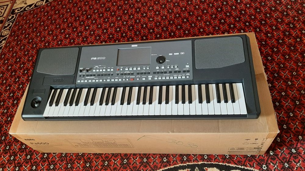 Korg pa600 sotiladi.