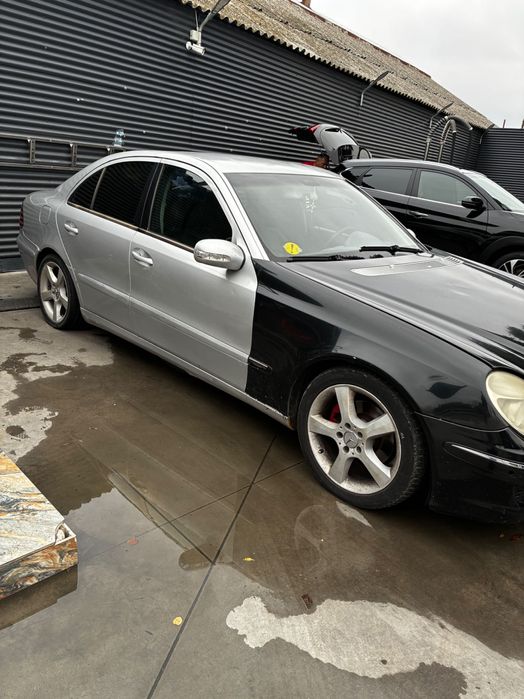 Mercedes w211 e220 cdi