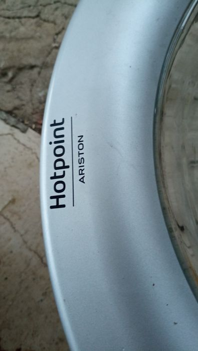 Пералня Аристон на части !