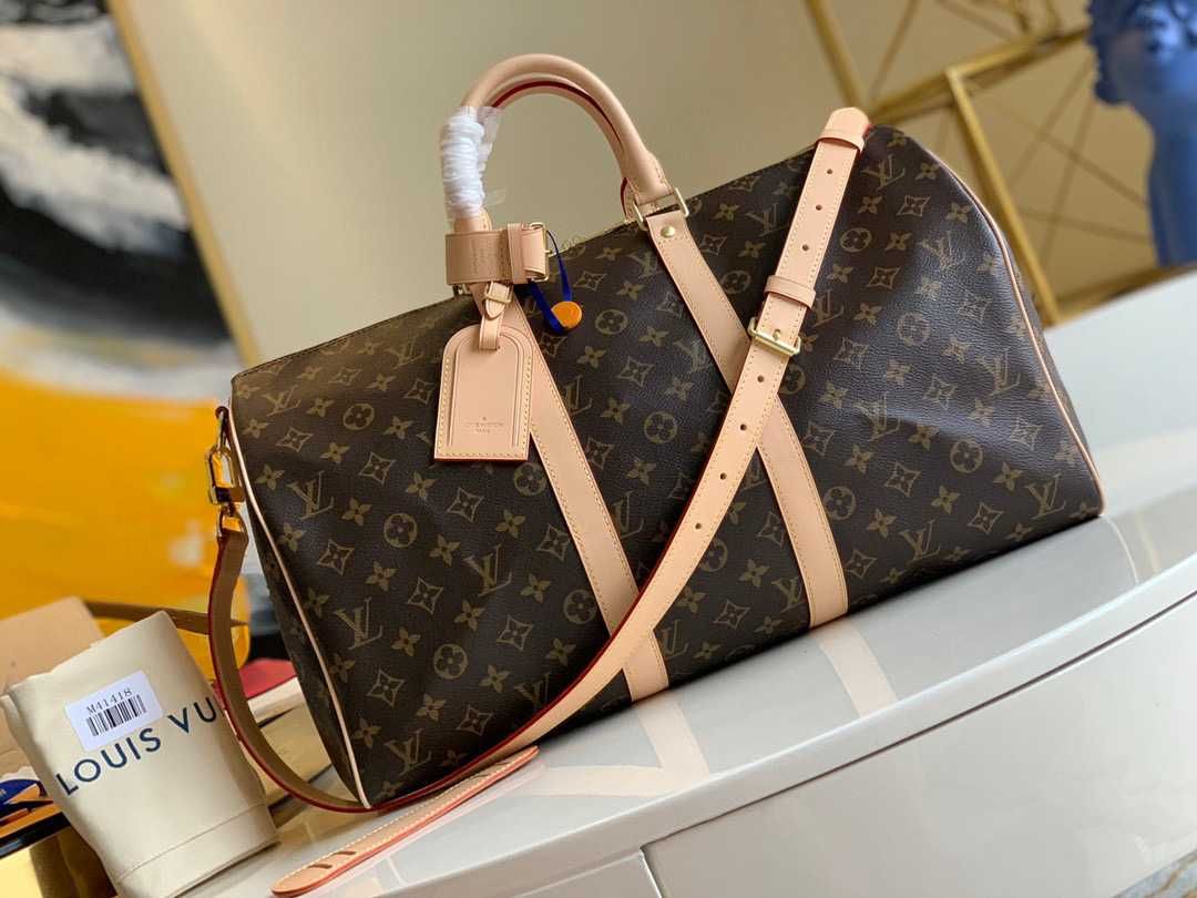 Genti Louis Vuitton