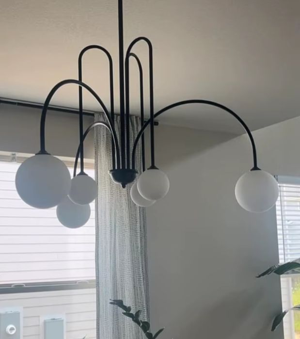 Candelabru cu 6 LED-uri NOU