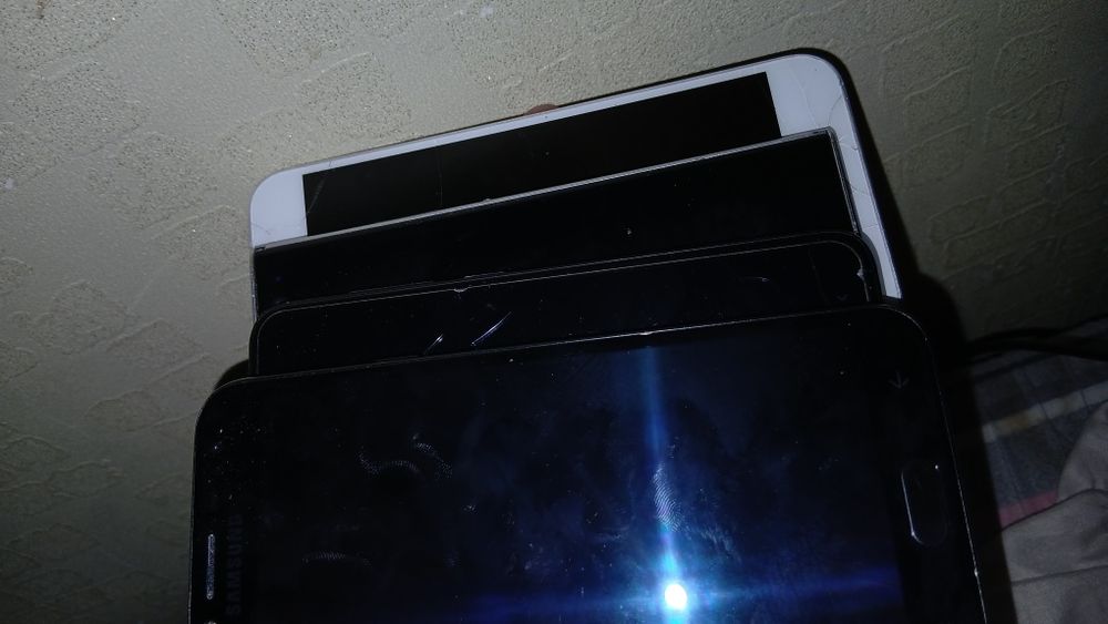 Телефоны бесплатно