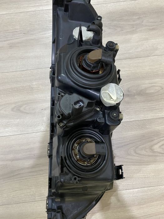 Ляв фейсов фар BMW e39