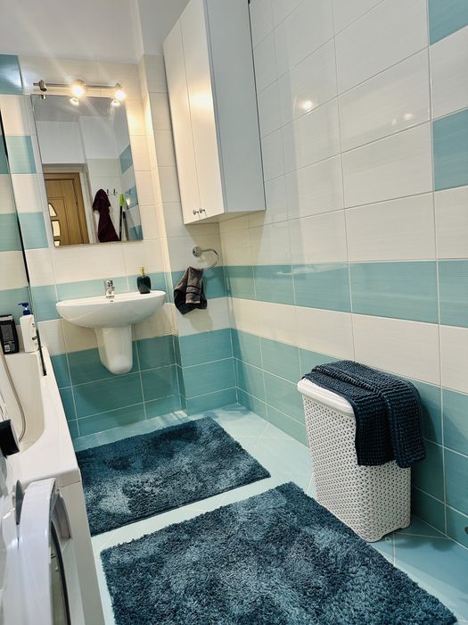 Vand apartament 2 camere, zona Turnisor - exclus Agentii Imobiliare