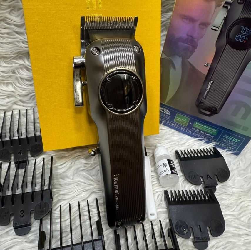 Професионална машинка за подстригване Kemei KM-1551, 8W