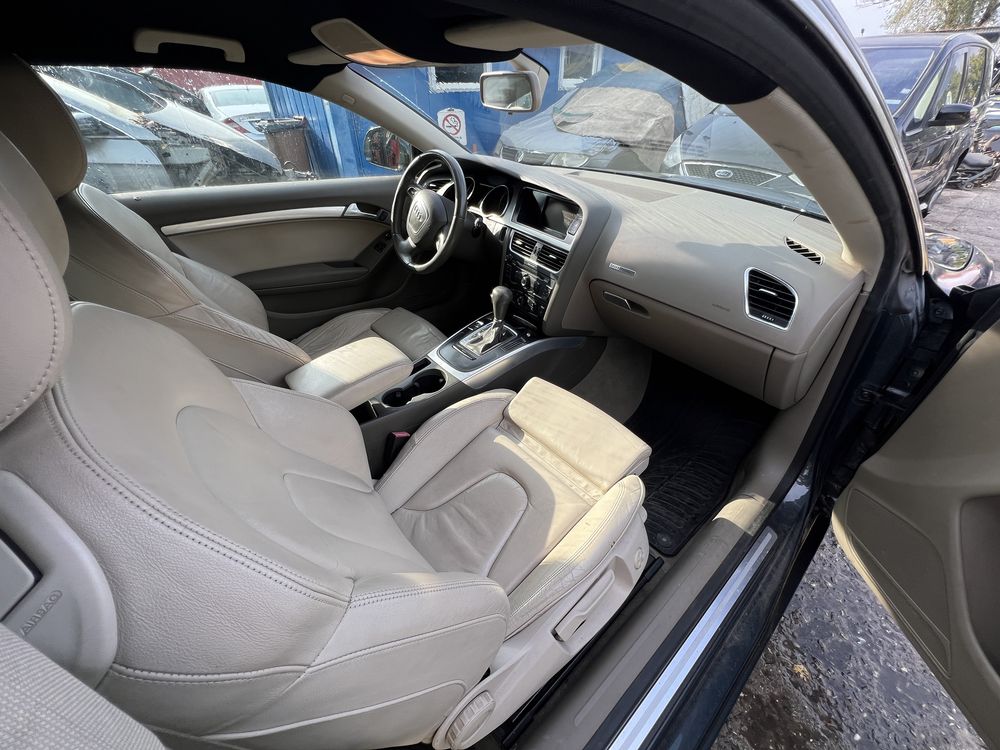 Audi A5 2.7 TDi 2009г. на части