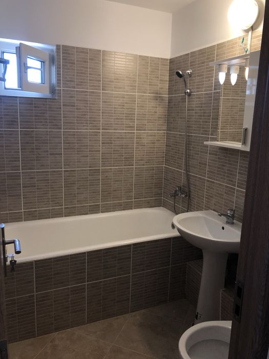 Inchriez Garsoniera Mosilor - Blvd Eminescu