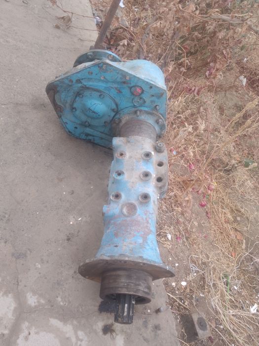 Burtvay 1999 yil t28 traktordan yicilgan