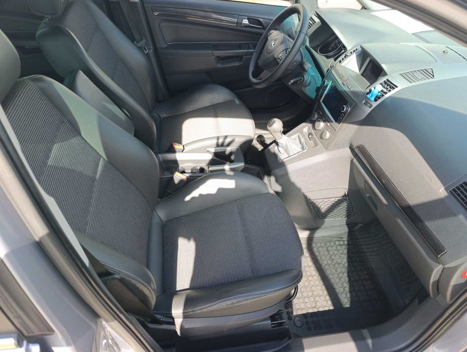 Opel zafira b 1.8 Бензин-газ