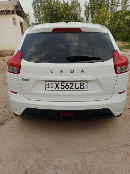 Продается автомобиль Лада Веста Х рей