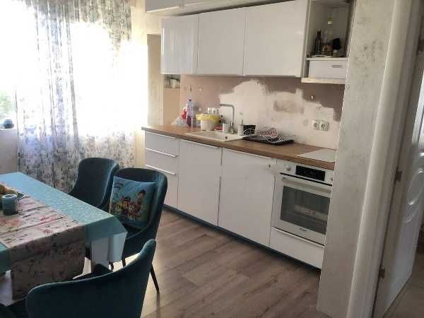 Продава се Къща в с. Брестник, Област Пловдив - 320 кв.м за 1032 €/кв.м - Снимка #5