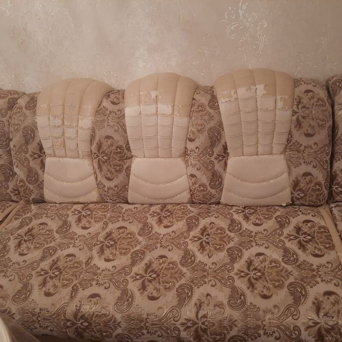 Продаю угловой диван