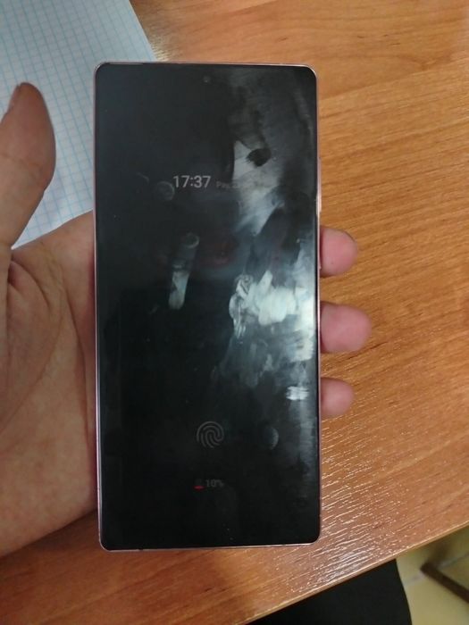 Samsung note 20 5G holat ideal bir qo‘l
