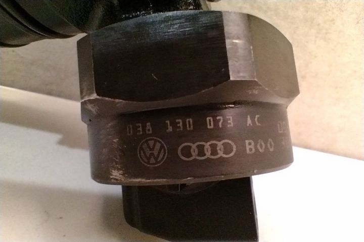 Injector Bosch 1.9 038130073AC Volkswagen VW Sharan prima generatie