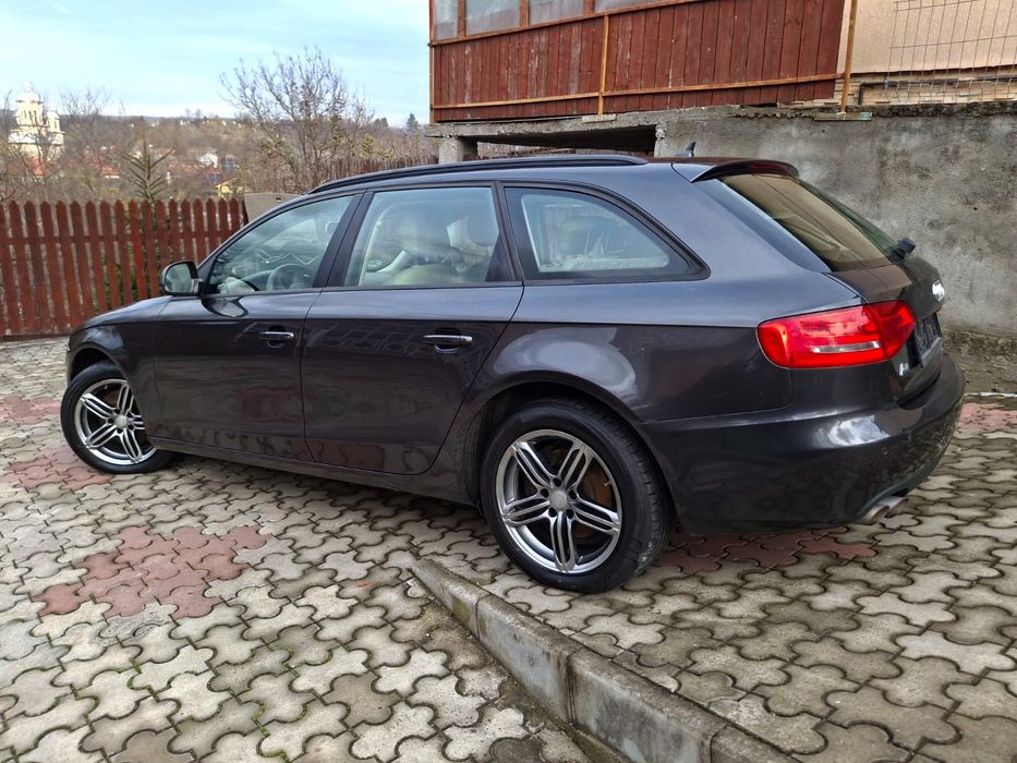 Audi A4 B8/2.0Tdi/An 2009/Euro5/Stare ft buna