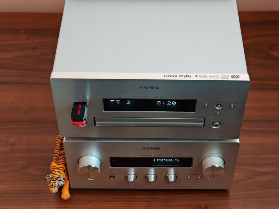 Yamaha R-840 Pianocraft Series. Bijuterii. Cap serie. Preț fix !