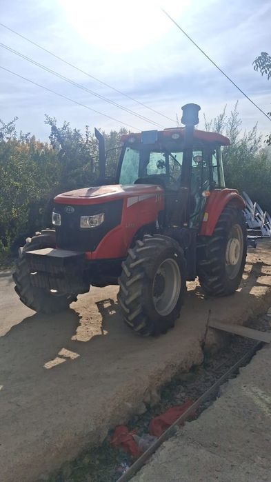 YTO.,,LX1504 с плугом