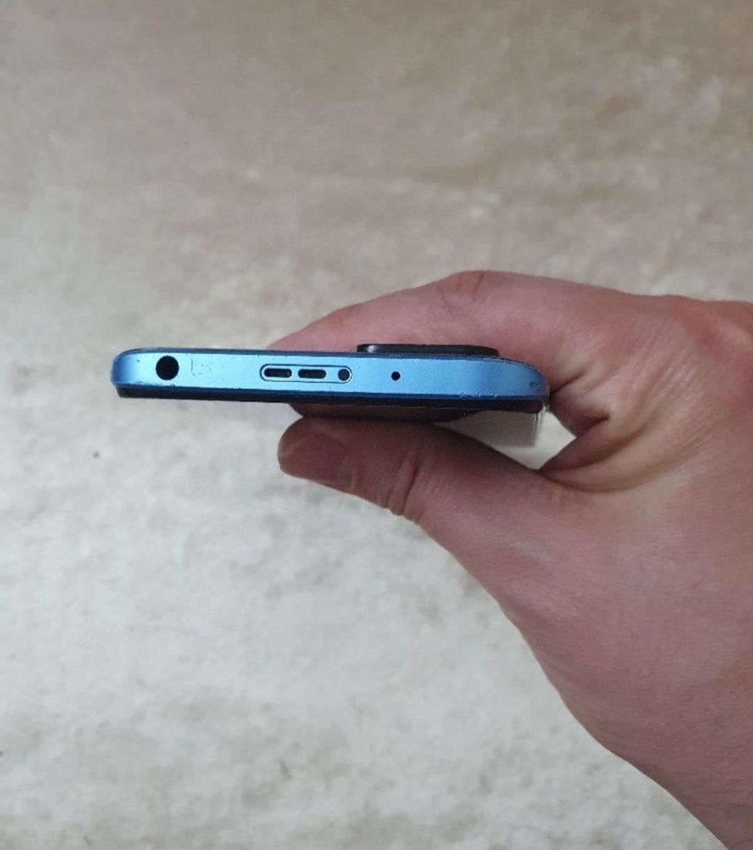 Srochna sotilvotdi Xiaomi Redmi 10 6/128Gb Original Xolati yaxshi