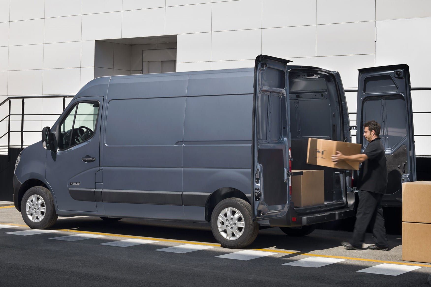 Duba Transport Obiecte mobilier /dedeman /ikea  / debarasari mobila