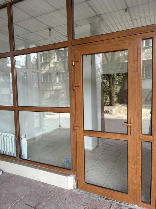 Аренда помещения - 80.000 тг в месяц. Тастак 2, дом 34.