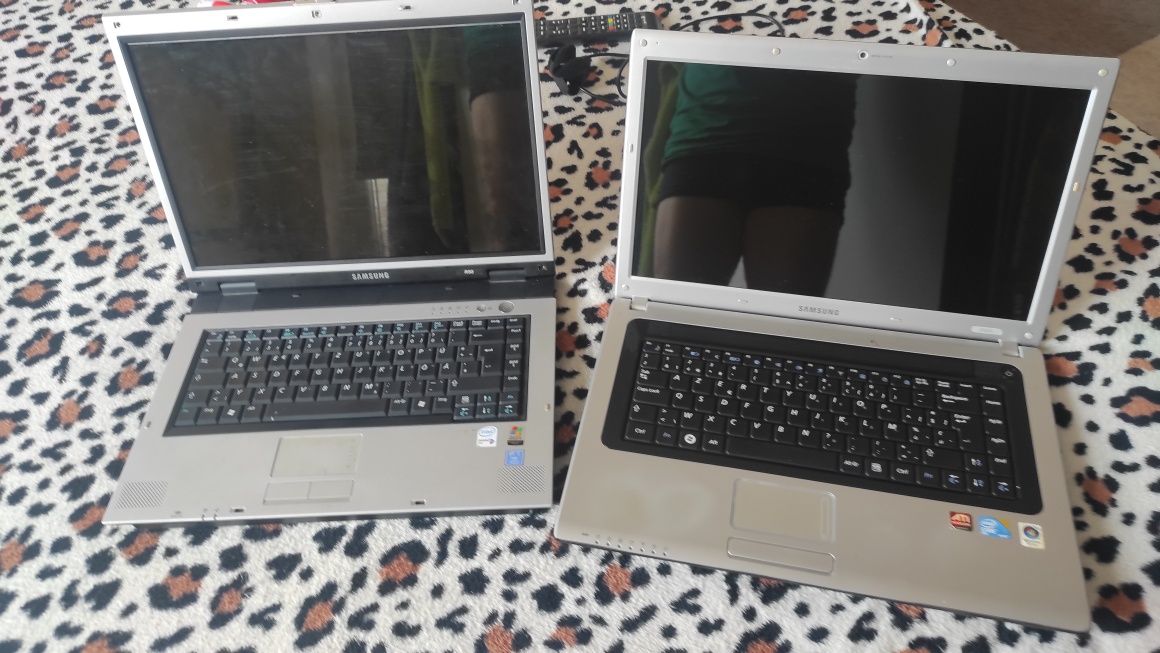 лаптопи за части Samsung r50 r520