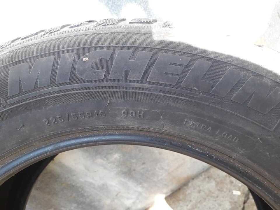 Гуми 17" (M+S)-2xMichelin, 2xDunlop