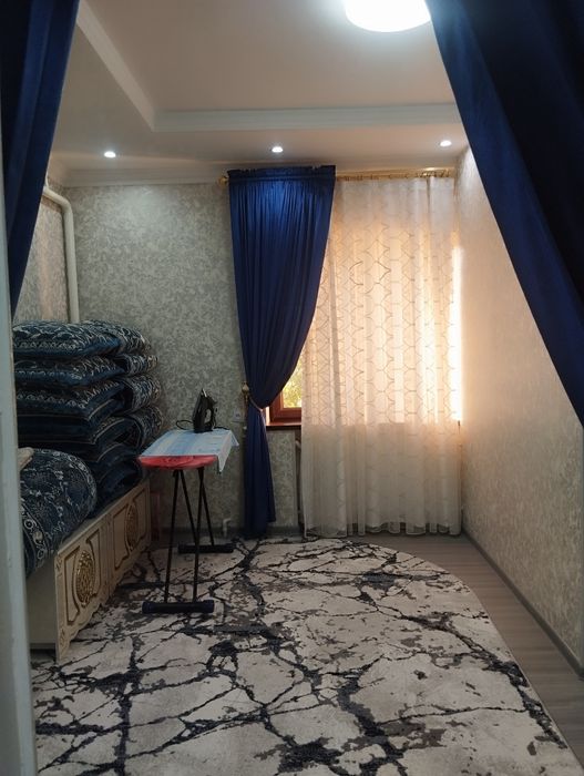 Ижара карвон бозор олдида  угил боларга