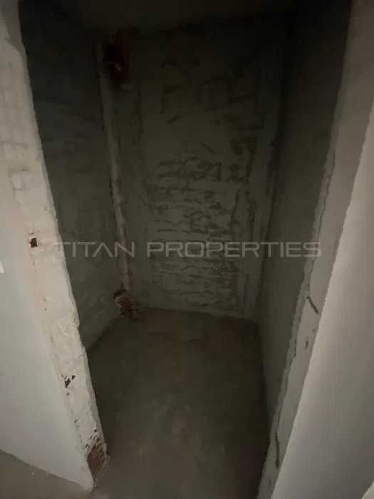 Продава се Тристаен апартамент в Пловдив, Остромила - 116 кв.м за 1098 €/кв.м - Снимка #4