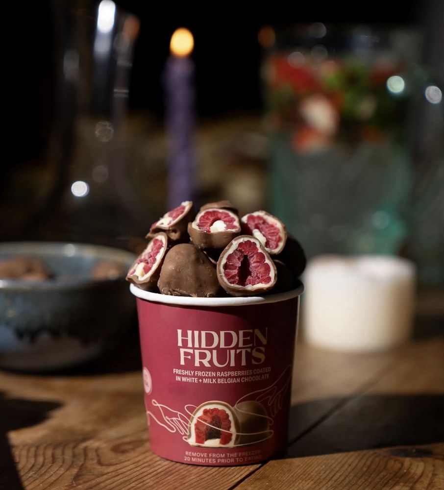 Малина в шоколаде hidden fruits uk