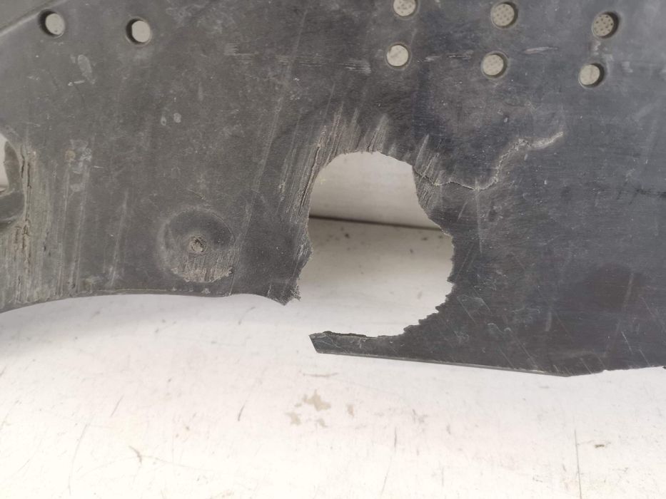 Предна броня екран Ауди А6 C8 / Audi A6 C8 Оригинален, в добро състоян