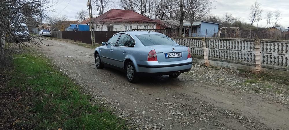 Volkswagen. Passat. Volan. Dreapta.