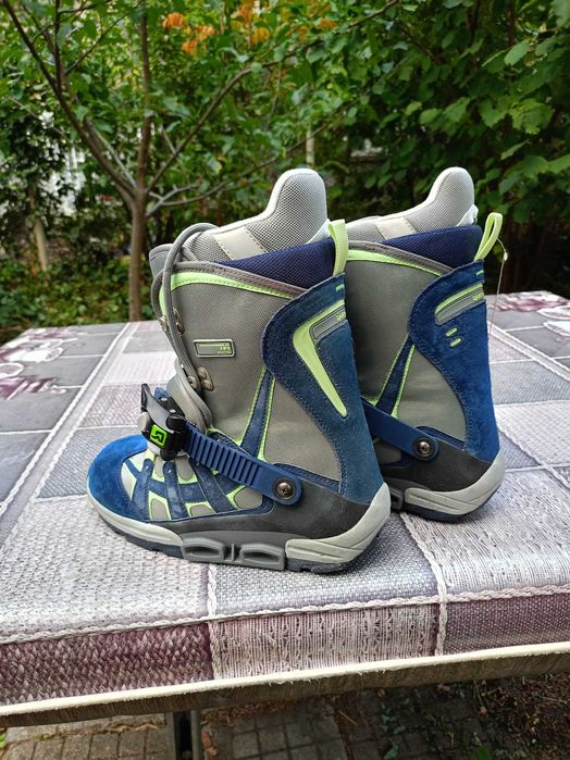 Продавам сноуборд обувки Burton номер 37.5 - 39