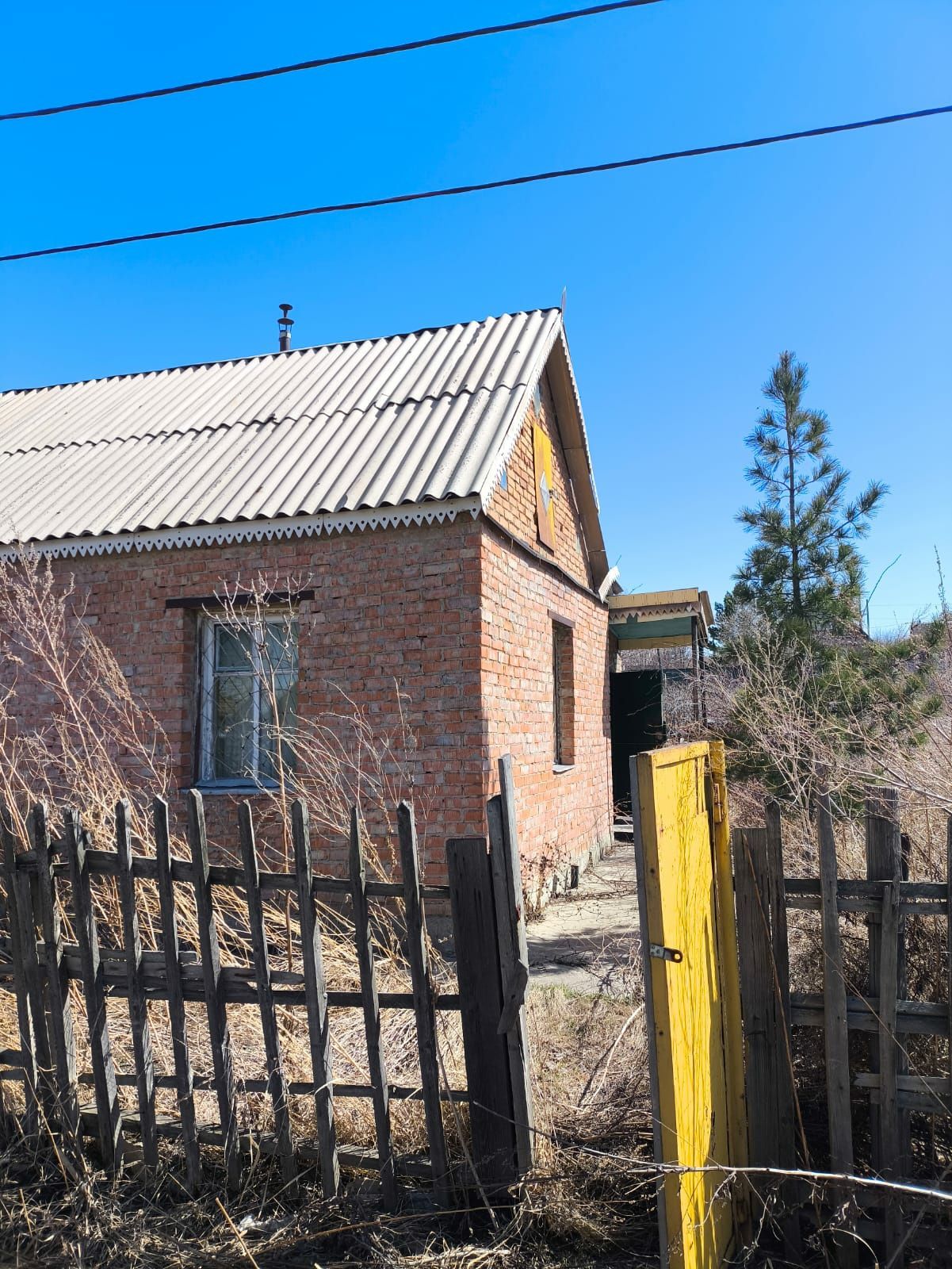 Срочно продаётся дача в Ахмирово. Металург 5